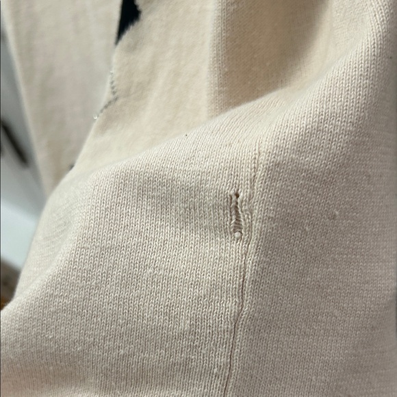 Sport Haley Cream V-Neck Sweater Vest - Picture 7 of 10